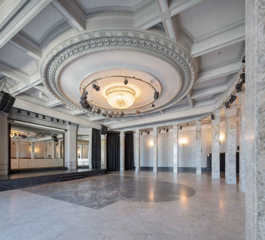 «Sala de columnas». Fotografía de la «Sala de columnas».