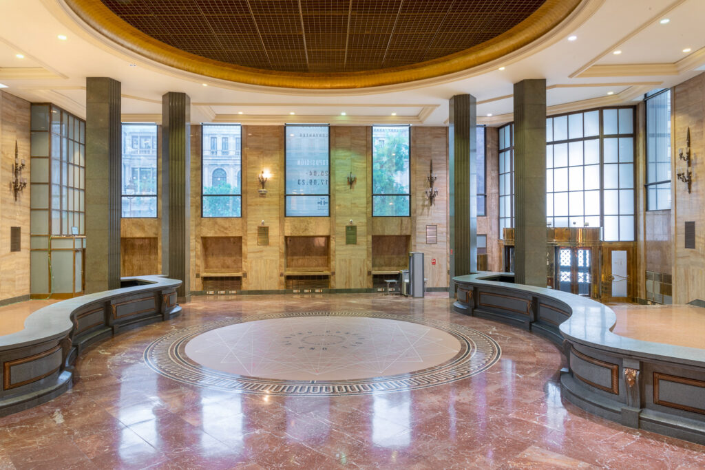 Vista de una de las salas del edificio. Fotografía de la vista de una de las salas del edificio.